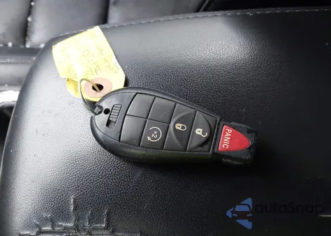 2012 Jeep Grand Cherokee Laredo z USA, uszkodzony, nr VIN 1C4RJFAG6CC118205